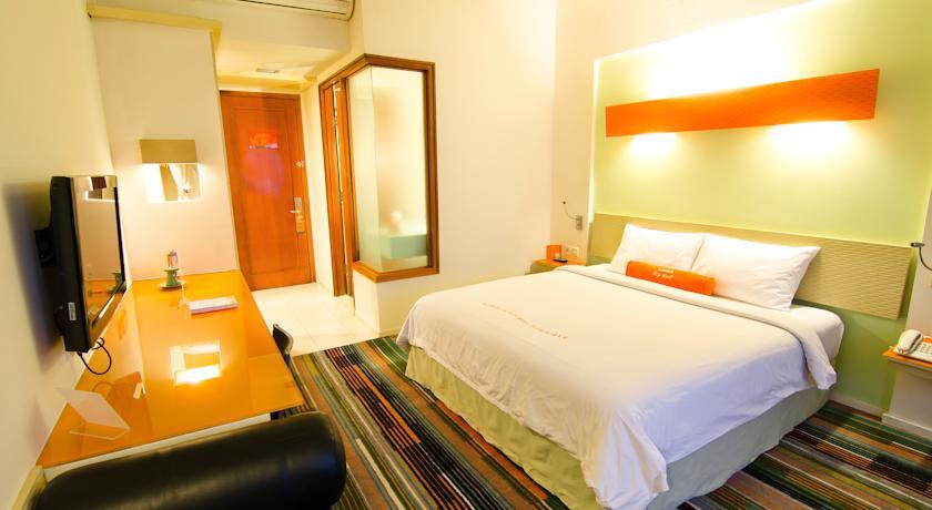 Harris Hotel Batam Center Exterior foto